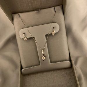 Zales necklace and earring set